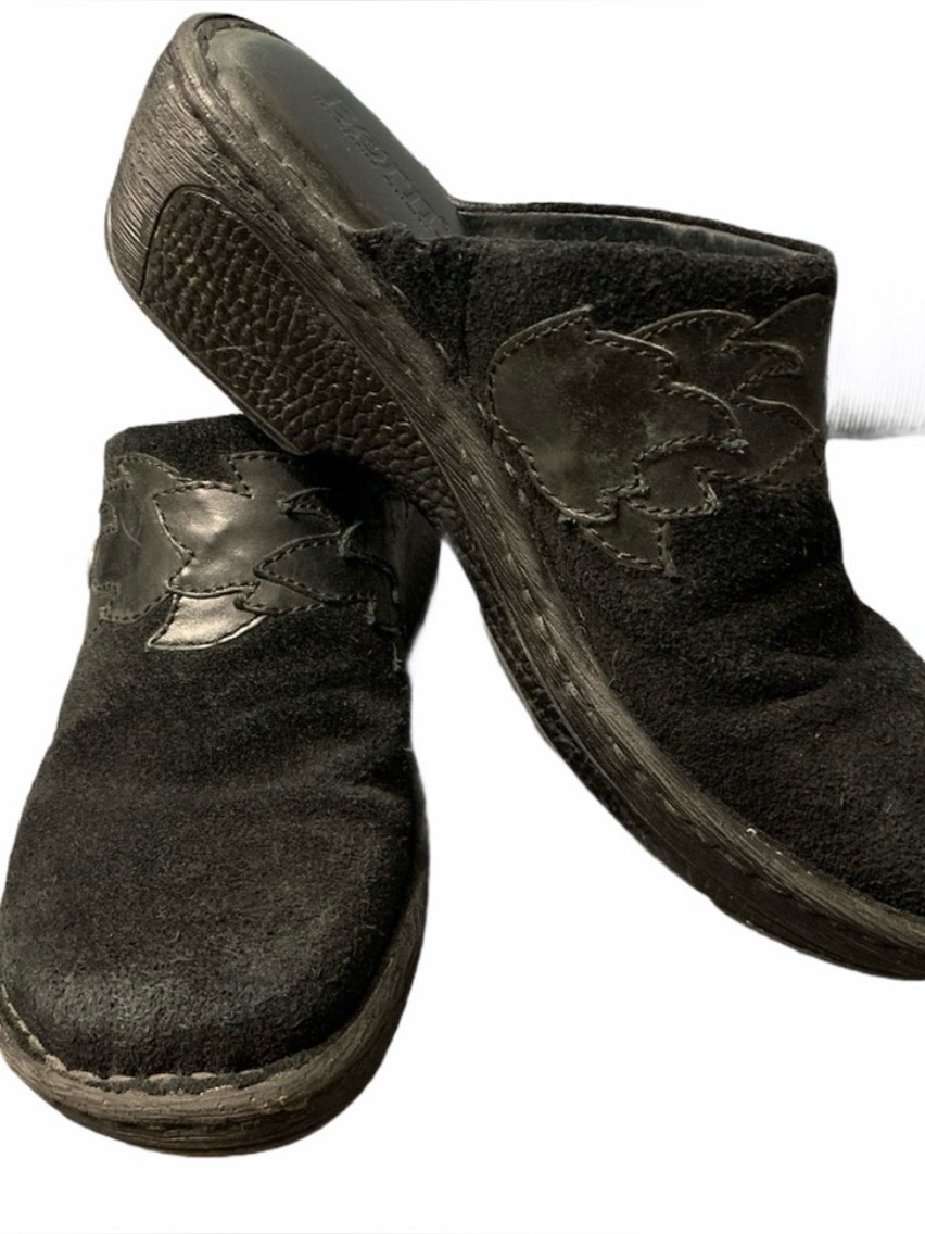 Black Women's Suede Mules Clogs - Comfortable Slip-On
